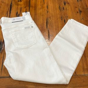 NWT Seven for all mankind Kimmie crop size 29 white jeans